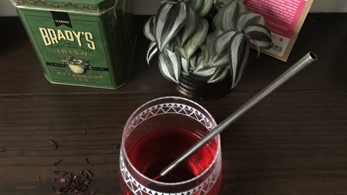 Boisson à la fleur d'hibiscus